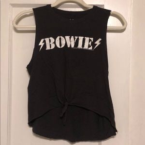 CHASER Bowie Crop-top
